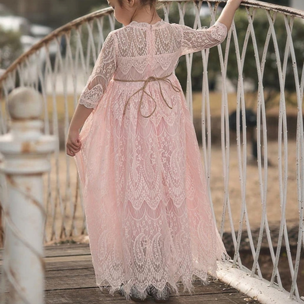 EUC: Beautiful Trish Scully Lace Bella Rafaela Gown - Size 10 - Picture 2 of 7